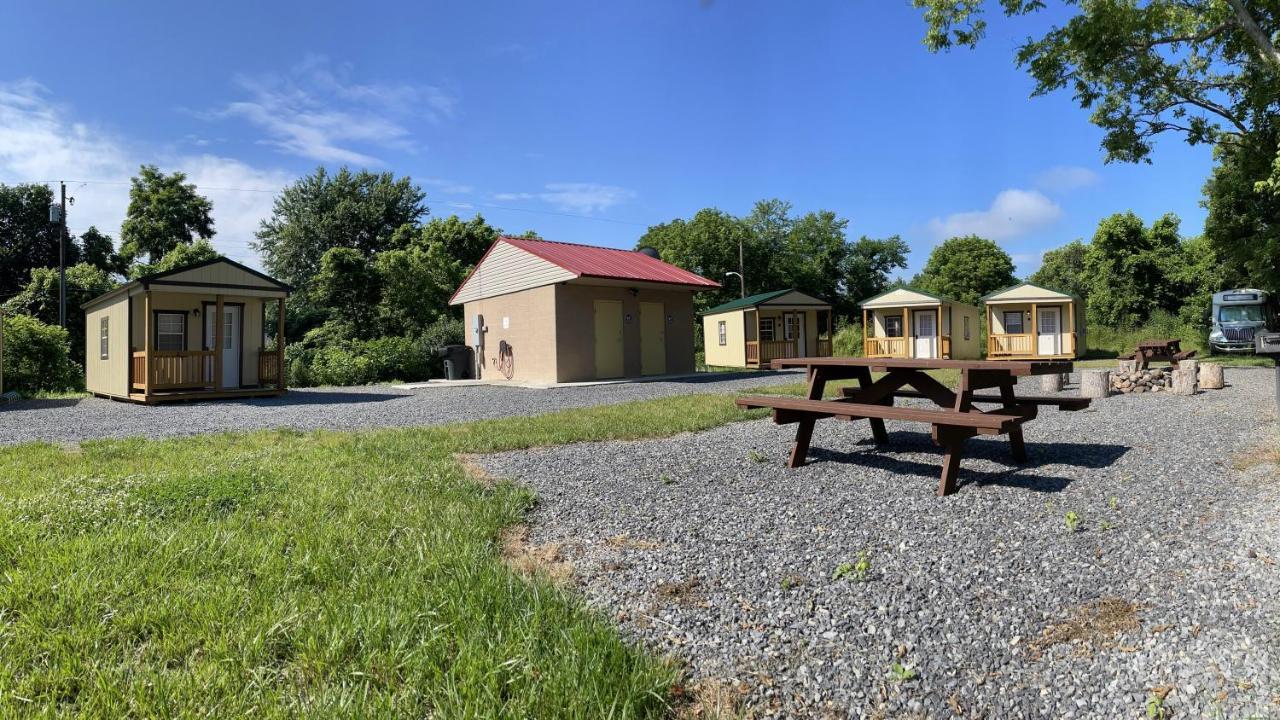 Canal Cabins Paw Paw Εξωτερικό φωτογραφία