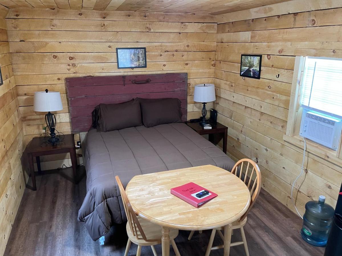 Canal Cabins Paw Paw Εξωτερικό φωτογραφία