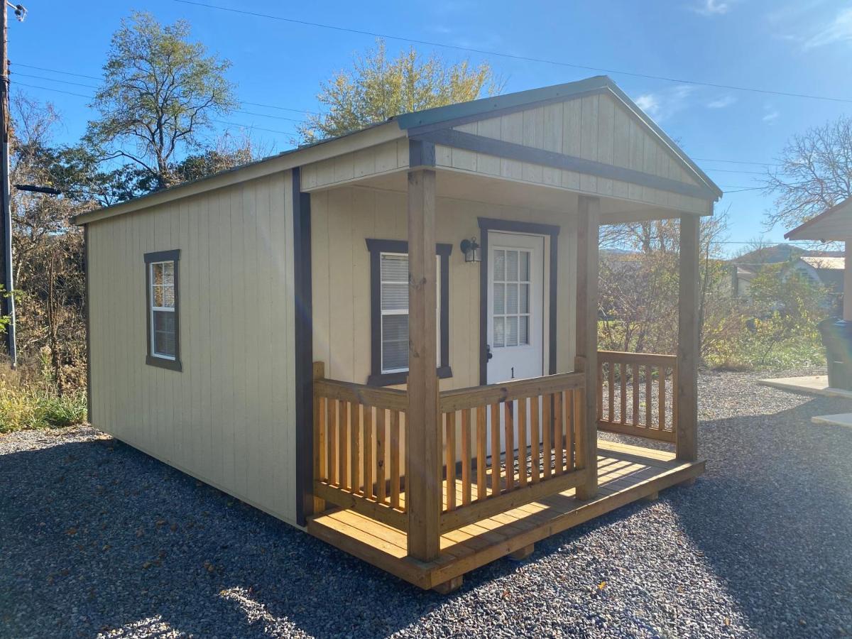 Canal Cabins Paw Paw Εξωτερικό φωτογραφία